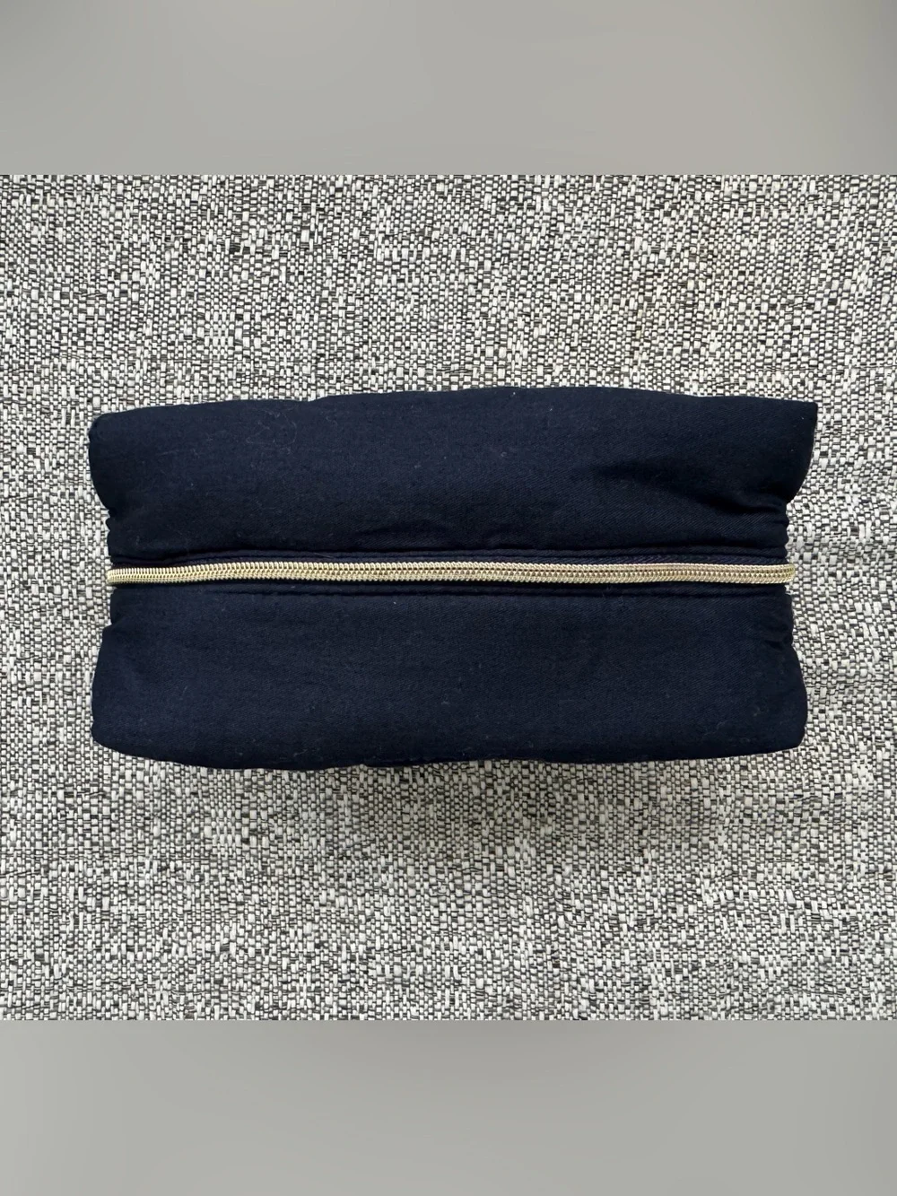 LOCCITANE quilted navy